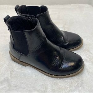 The Children's Place Boys Zip Up Black faux leather Boots Size 2